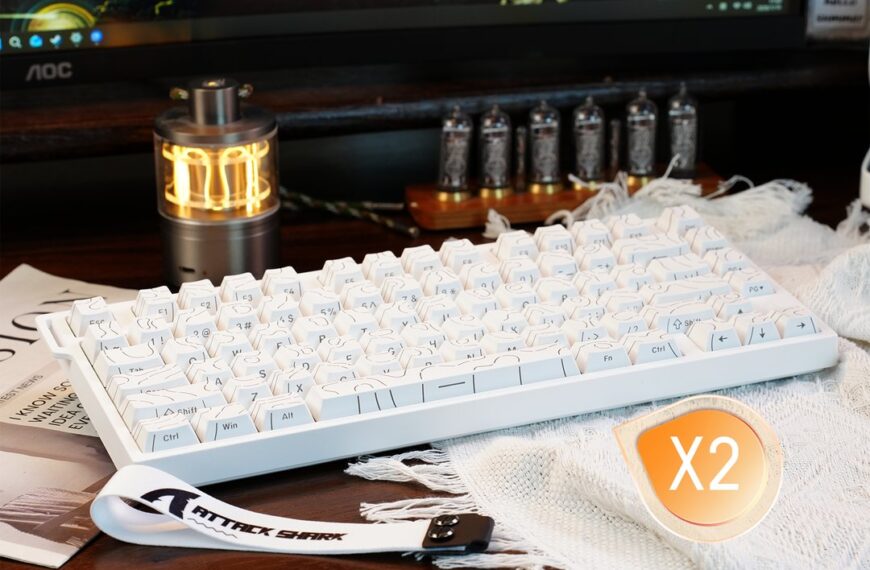 WIN an R82 HE Keyboard