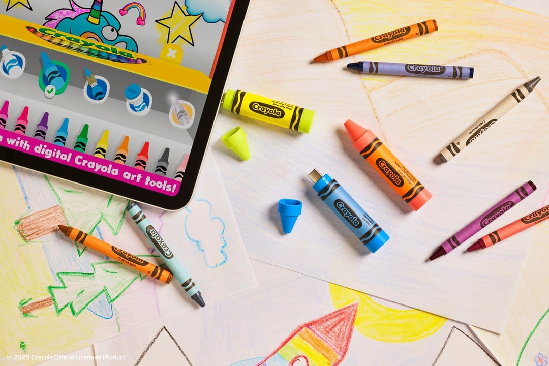 WIN a Crayola x Sandisk USB-C Flash Drive, Markers, Sweatshirt & Thinking Sheets