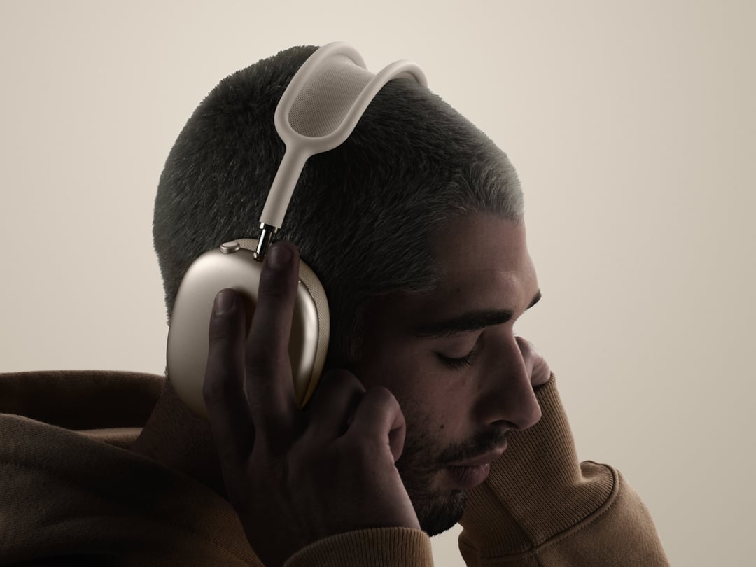 WIN Apple AirPods Max Headphones